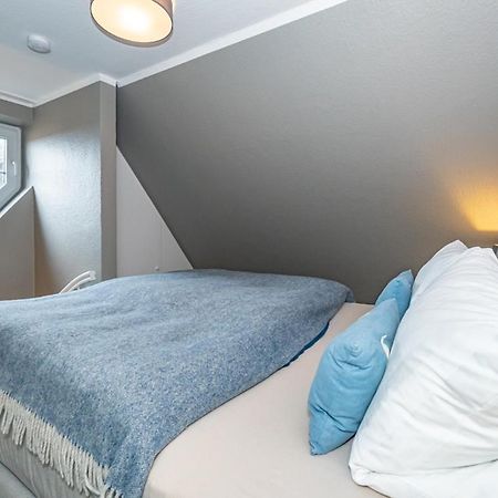 Апартаменты Maritim Und Individuell In Wenningstedt Mit Balkon Экстерьер фото